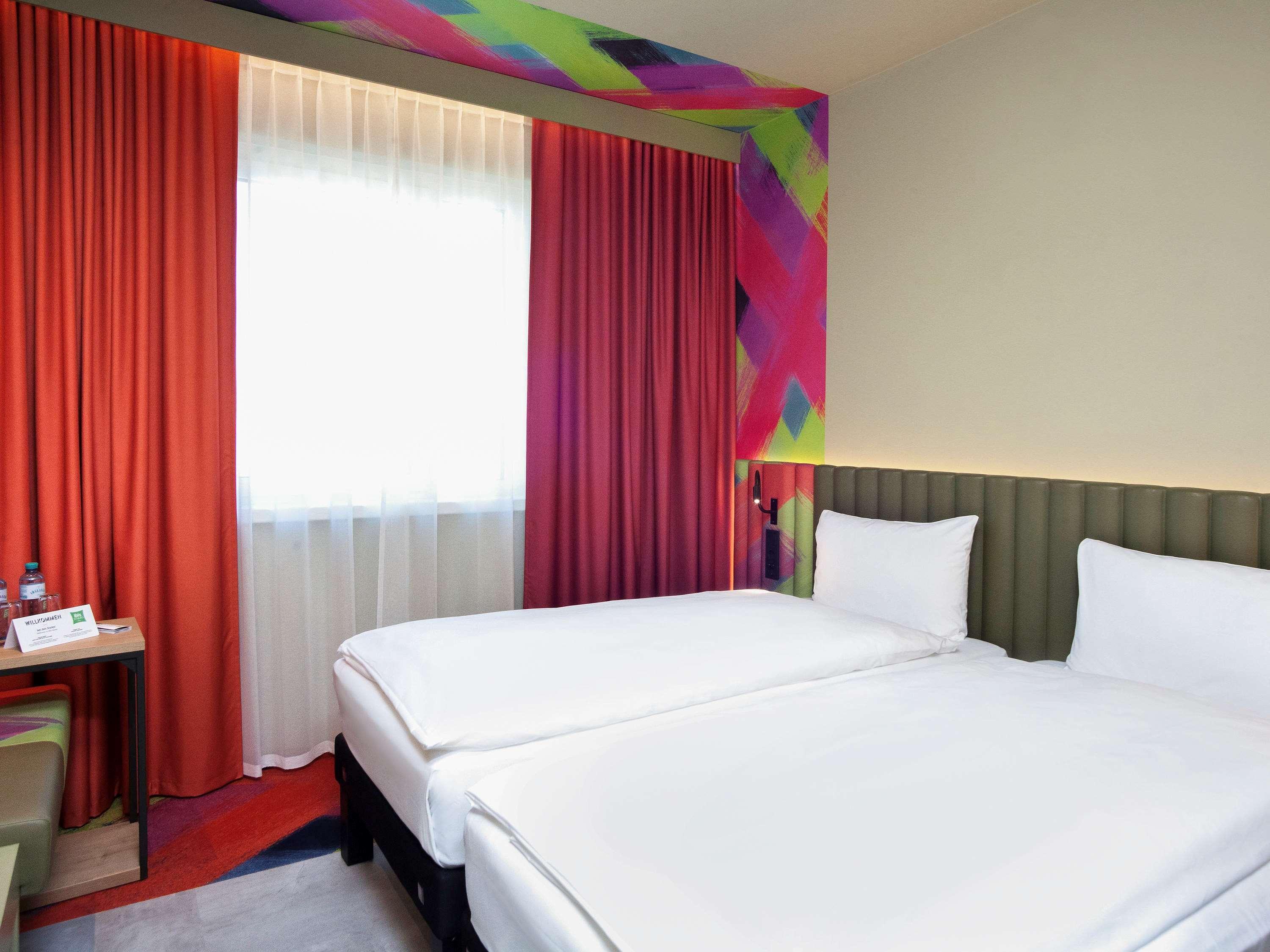 Ibis Styles Parndorf Neusiedler See Exterior foto